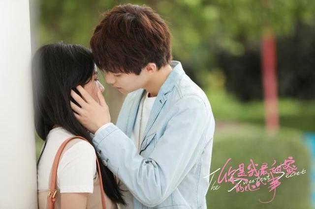 分手了男生为什么总是觉得女生为他这样做不值得？游戏画面